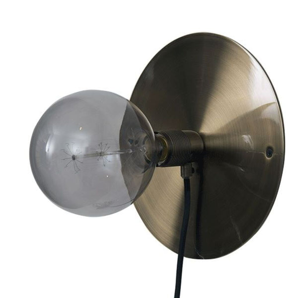 FRAMA E27 Wall Light | Medium (ø25 cm)