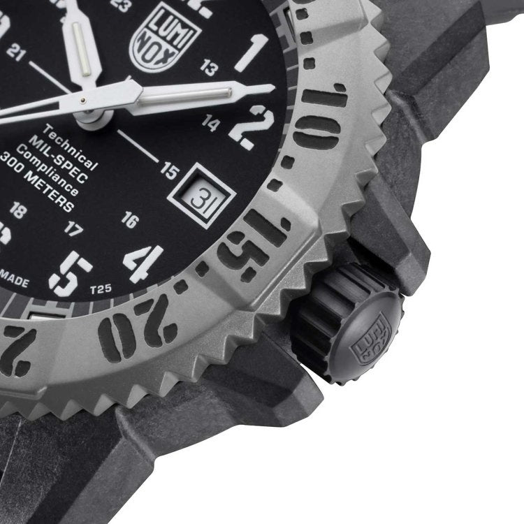 Luminox Technical MIL-SPEC Compliance watch