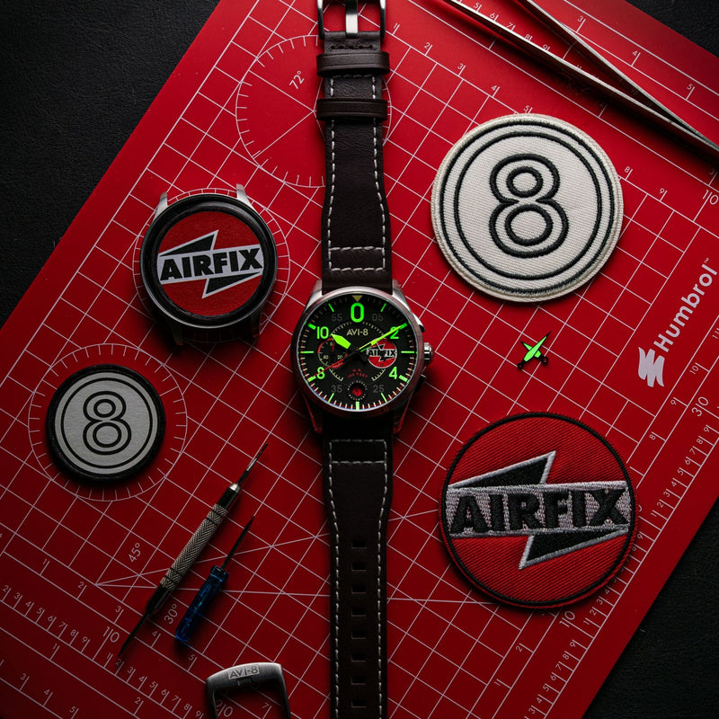 AVI-8 | SPITFIRE | Lock Chronograph Airfix Edition Watch | 42mm Raven Black