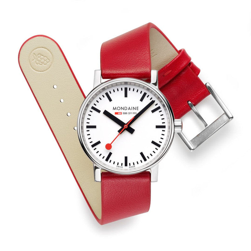 Mondaine evo2 Watch | 35 mm | Quartz movement | Vegan Grape Red Leather | White Dial