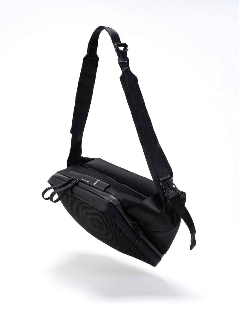 Cote & Ciel | Sleek Nylon Bag