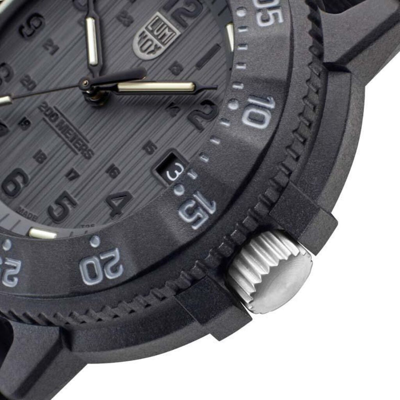 Luminox Original Navy Seal Limited Edition 3001.EVO.Z.SET Watch | Black/Grey