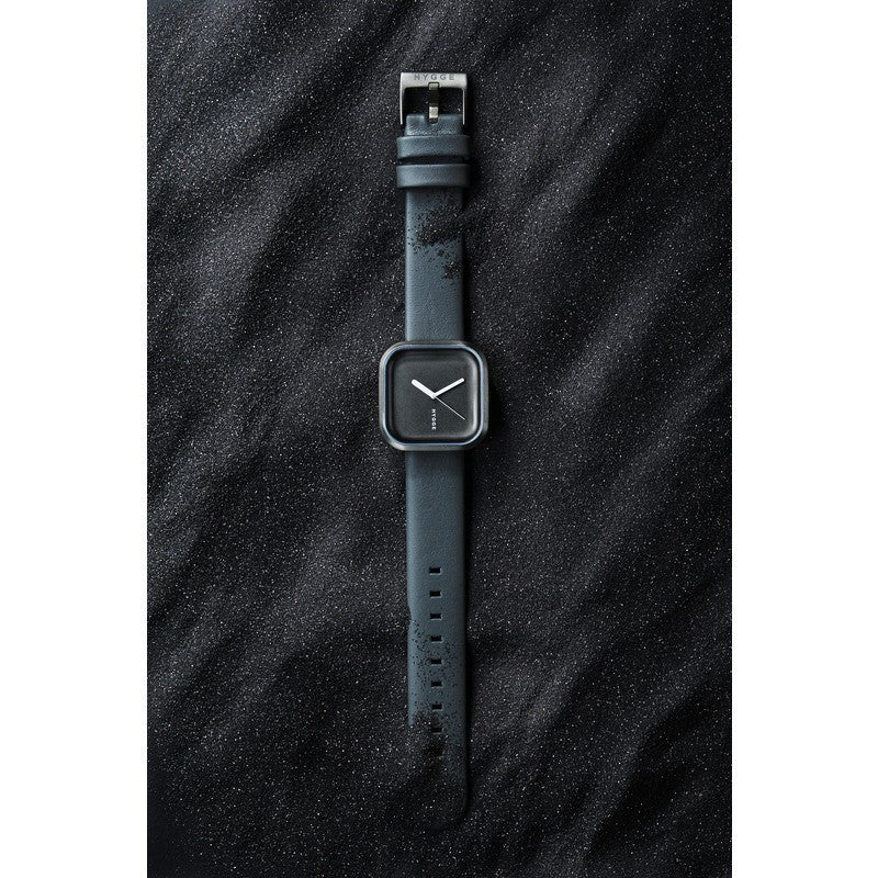 Hygge Väri Stone Grey Watch | Dark Grey Leather