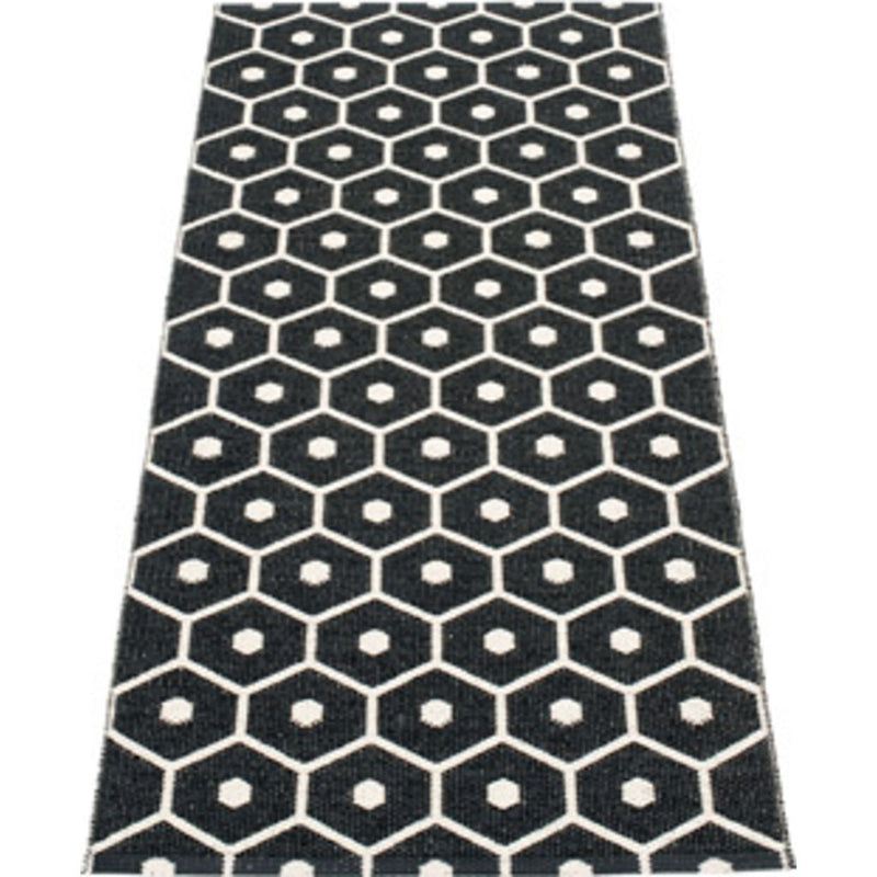 Pappelina Honey Woven Plastic Washable Rug With Double Folded Hemmed Edge